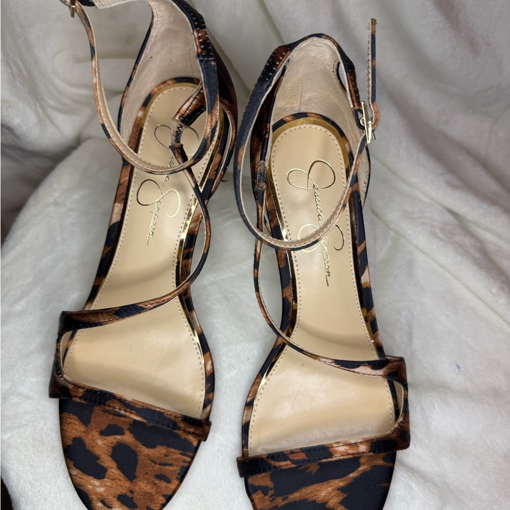Jessica Simpson Qamille Leopard Print Strappy Stiletto Heels size 8 new - Picture 5 of 15